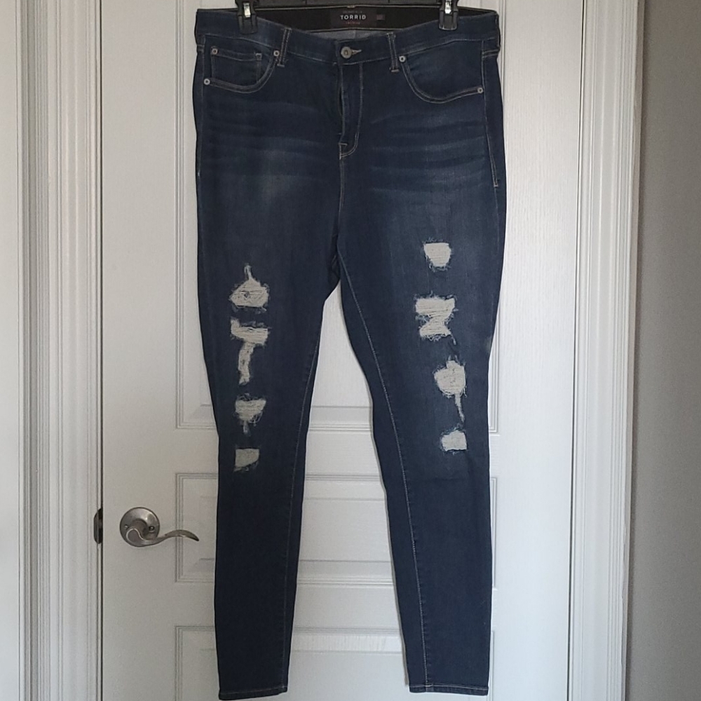 Torrid Sky High Skinny Jeans Premium Stretch